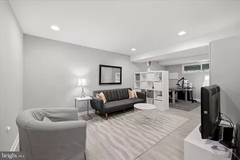 Other - 312 Broadleaf, Vienna, VA 22180 photo 11 of 19