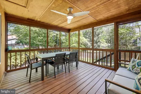 Exterior - 312 Broadleaf, Vienna, VA 22180 photo 3 of 7