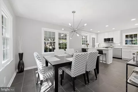 Dining - 312 Broadleaf, Vienna, VA 22180 photo 1 of 2