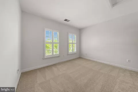 Bedroom - 1408 Ingleside Ave, Mclean, VA 22101 photo 2 of 2