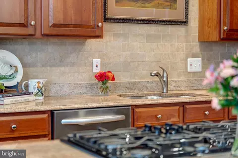 Kitchen - 1408 Ingleside Ave, Mclean, VA 22101 photo 4 of 4
