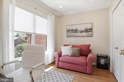 Other - 1496 Hampton Hill Cir, Mclean, VA 22101 photo 3 of 10
