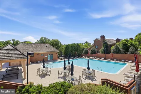 Exterior - 1496 Hampton Hill Cir, Mclean, VA 22101 photo 5 of 5