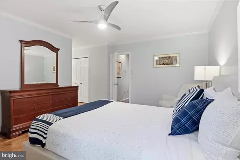 Bedroom - 1496 Hampton Hill Cir, Mclean, VA 22101 photo 4 of 4