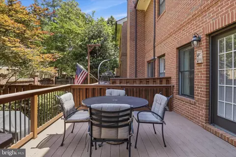 Exterior - 1496 Hampton Hill Cir, Mclean, VA 22101 photo 2 of 5