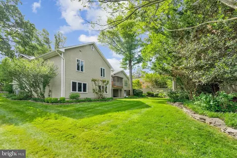 Exterior - 1102 Clover Dr, Mclean, VA 22101 photo 11 of 16