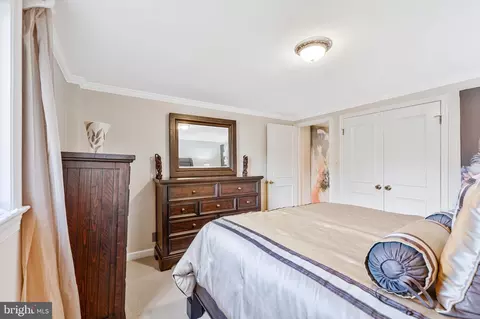 Bedroom - 1102 Clover Dr, Mclean, VA 22101 photo 12 of 14