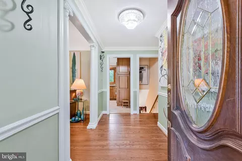 Entry Way - 1102 Clover Dr, Mclean, VA 22101 photo 1 of 8