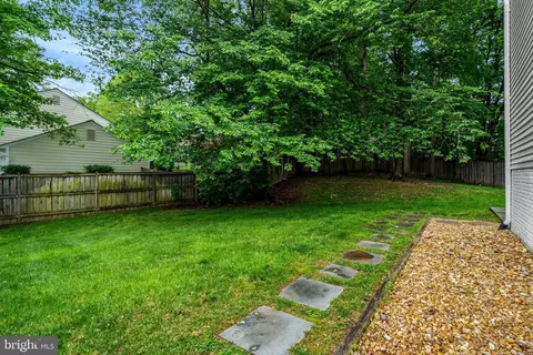 Exterior - 8304 Lindside Way, Springfield, VA 22153 photo 8 of 20