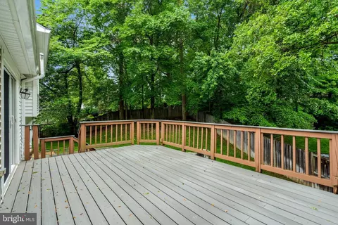 Exterior - 8304 Lindside Way, Springfield, VA 22153 photo 2 of 20