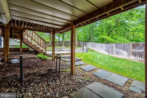Exterior - 8304 Lindside Way, Springfield, VA 22153 photo 14 of 20