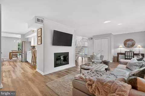 Entry Way - 11201 Wedge Dr, Reston, VA 20190 photo 1 of 3
