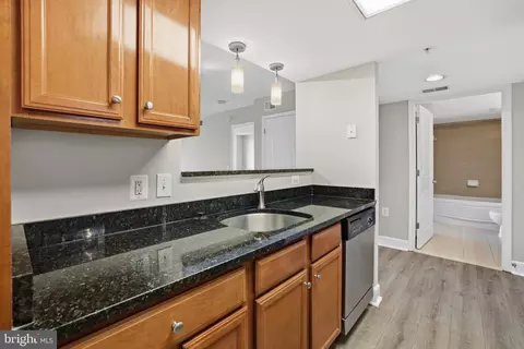 Kitchen - 11800 Sunset Hills Rd #910, Reston, VA 20190 photo 1 of 2