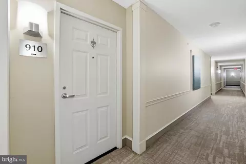 Entry Way - 11800 Sunset Hills Rd #910, Reston, VA 20190 photo 5 of 5