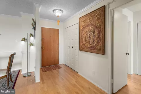 Entry Way - 1800 Old Meadow Rd #903, Mclean, VA 22102 photo 2 of 2