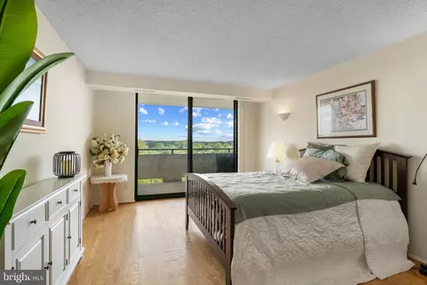 Bedroom - 1800 Old Meadow Rd #903, Mclean, VA 22102 photo 1 of 2