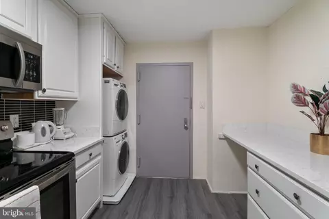 Other - 1800 Old Meadow Rd #903, Mclean, VA 22102 photo 8 of 10