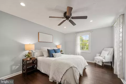 Bedroom - 8044 Winding Way Ct, Springfield, VA 22153 photo 1 of 7