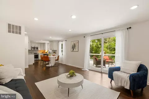 Living - 8044 Winding Way Ct, Springfield, VA 22153 photo 1 of 9