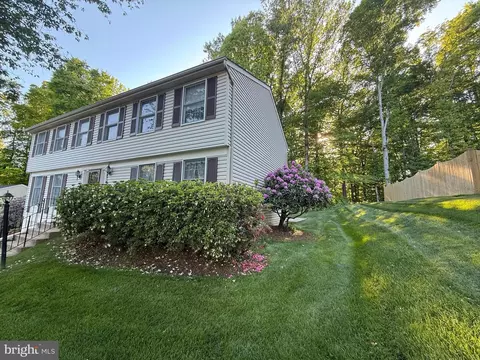 Exterior - 7805 Roundabout Way, Springfield, VA 22153 photo 5 of 5