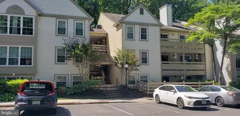 2237 Lovedale Ln #G, Reston, VA 20191