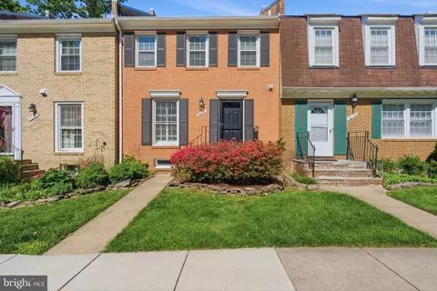 5278 Bradgen Ct, Springfield, VA 22151
