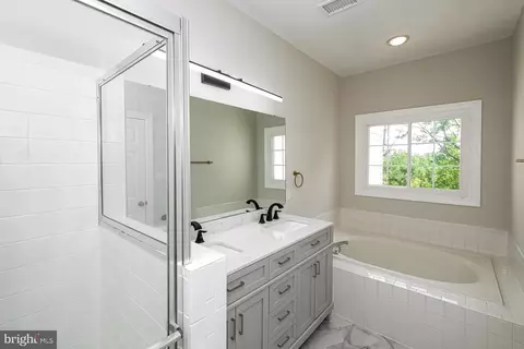 Bath - 6270 Levi Ct, Springfield, VA 22150 photo 1 of 2