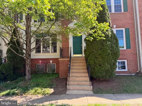 6270 Levi Ct, Springfield, VA 22150