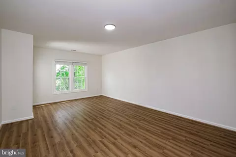 Living - 6270 Levi Ct, Springfield, VA 22150 photo 3 of 5