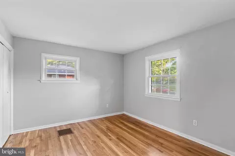 Bedroom - 6705 Jerome St, Springfield, VA 22150 photo 2 of 4