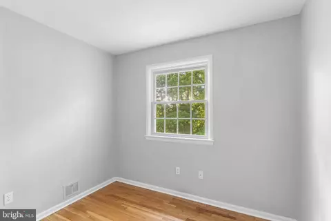 Bedroom - 6705 Jerome St, Springfield, VA 22150 photo 3 of 4