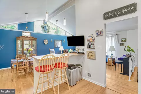 Other - 8622 Kenilworth Dr, Springfield, VA 22151 photo 4 of 10
