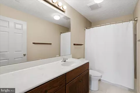 Bath - 12651 Thunder Chase Dr, Reston, VA 20191 photo 2 of 2