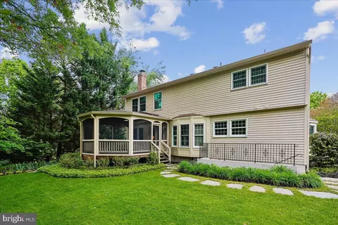 Exterior - 12651 Thunder Chase Dr, Reston, VA 20191 photo 8 of 9