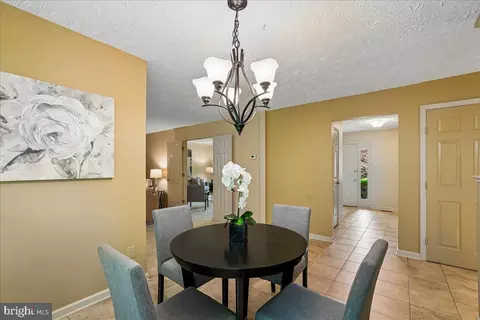 Dining - 12651 Thunder Chase Dr, Reston, VA 20191 photo 7 of 8
