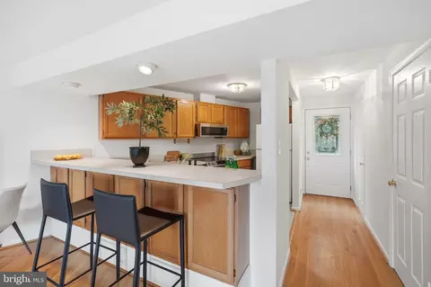 Entry Way - 1686 Oaktree Ct, Reston, VA 20194 photo 1 of 1