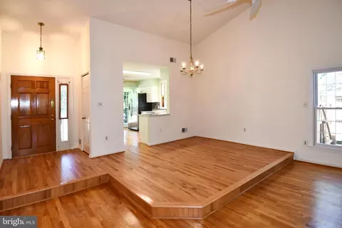 Living - 6730 Anders Ter, Springfield, VA 22151 photo 4 of 5