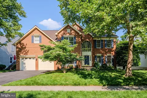 1355 Tunwell Stable Ct, Reston, VA 20194