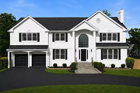 1901 Great Falls St, Mclean, VA 22101