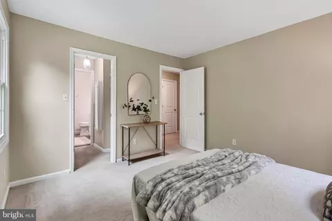 Bedroom - 5907 D Noblestown Rd, Springfield, VA 22152 photo 3 of 6