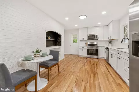 Kitchen - 7842 Doane Ct, Springfield, VA 22152 photo 2 of 5