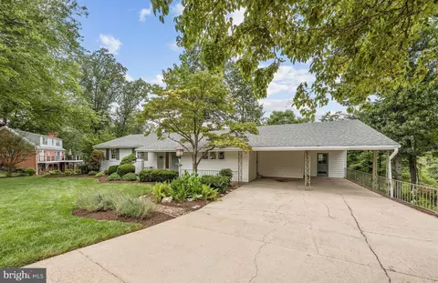 Exterior - 7842 Doane Ct, Springfield, VA 22152 photo 10 of 10