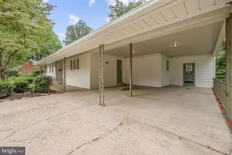 Exterior - 7842 Doane Ct, Springfield, VA 22152 photo 9 of 10