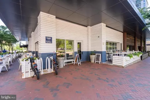 Exterior - 12076 Kinsley Pl, Reston, VA 20190 photo 8 of 8