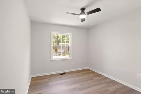 Bedroom - 8803 Hayload Ct, Springfield, VA 22153 photo 2 of 3