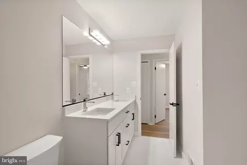 Entry Way - 8803 Hayload Ct, Springfield, VA 22153 photo 6 of 7