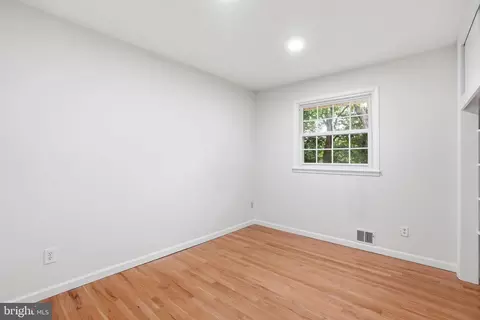 Other - 5304 Pillow Ln, Springfield, VA 22151 photo 2 of 13