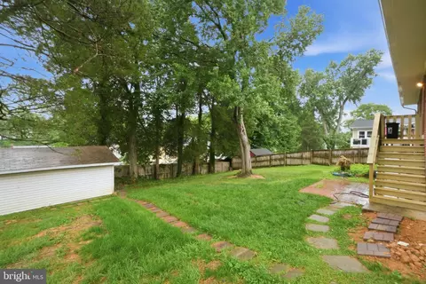 Exterior - 5304 Pillow Ln, Springfield, VA 22151 photo 1 of 3