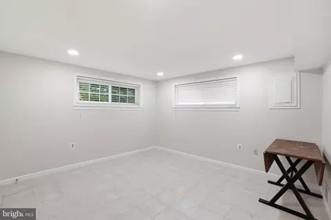 Other - 5304 Pillow Ln, Springfield, VA 22151 photo 10 of 13
