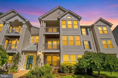 7501 H Calderon Ct #248, Alexandria, VA 22306